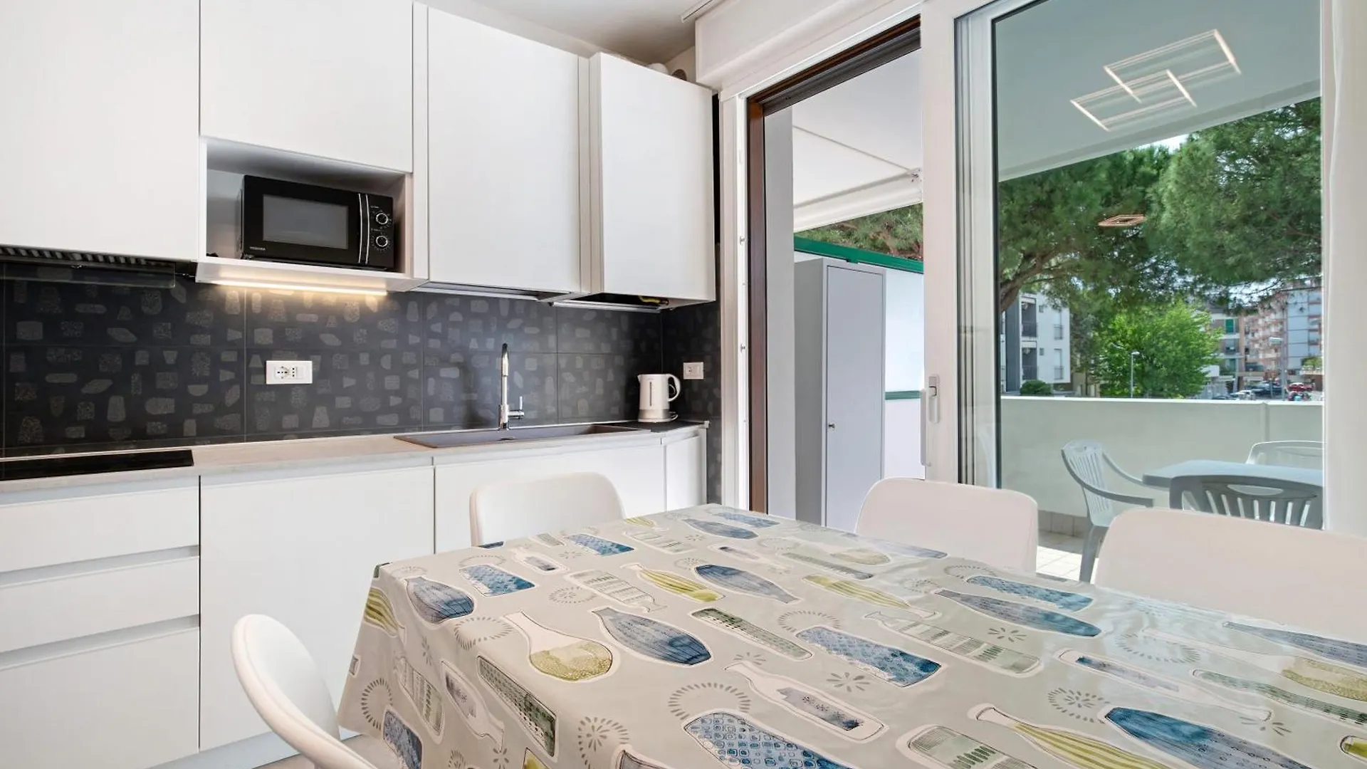 Residence Papaya A104 Lido di Jesolo 0*,  Italien