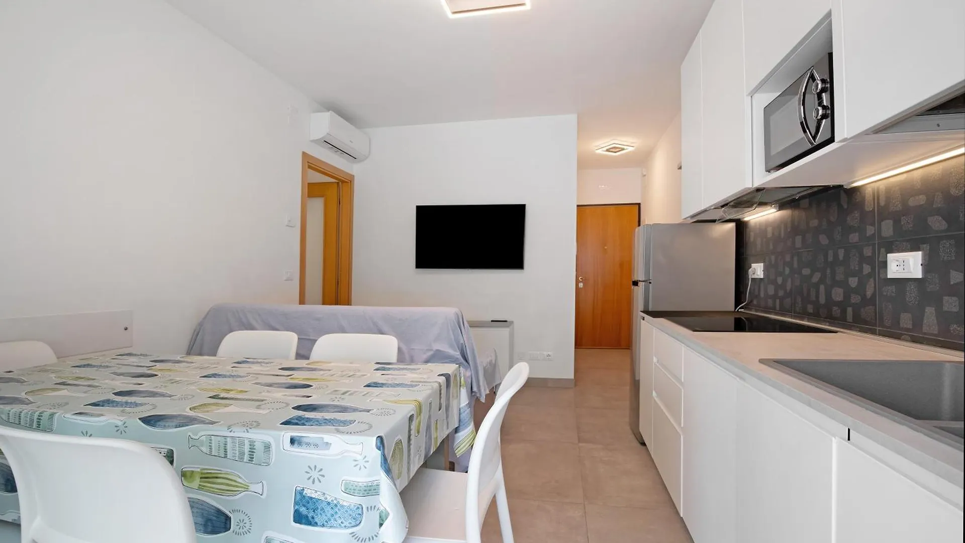 Residence Papaya A104 Lido di Jesolo Italy
